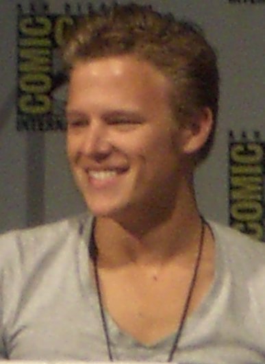 Christopher Egan