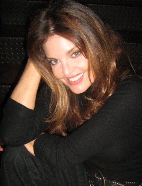 Tracy Scoggins