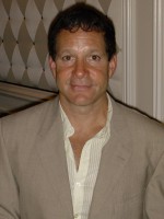 Steve Guttenberg