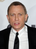 Daniel Craig