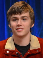 Miles Heizer