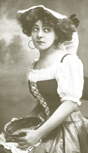 Alla Nazimova