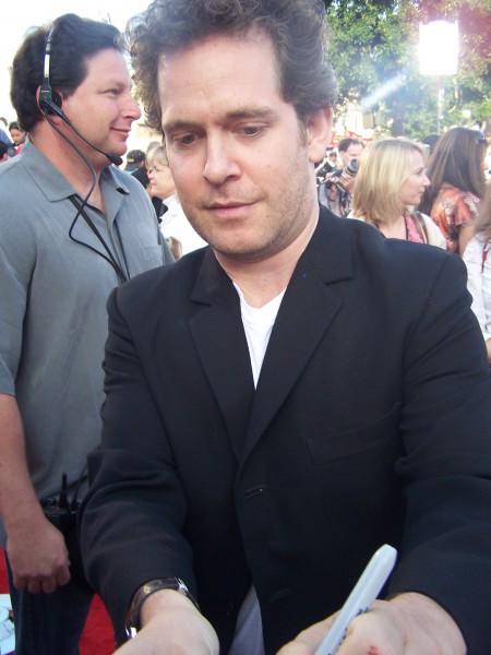 Tom Hollander