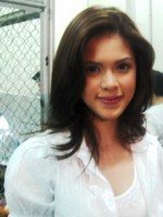 Shaina Magdayao