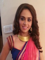 Amruta Khanvilkar