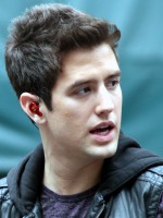 Logan Henderson