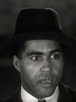 Robert Earl Jones