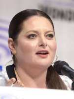 Lauren Ash