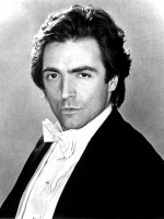 Armand Assante