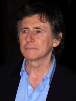 Gabriel Byrne