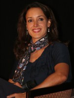 Jennifer Beals