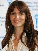 Saffron Burrows